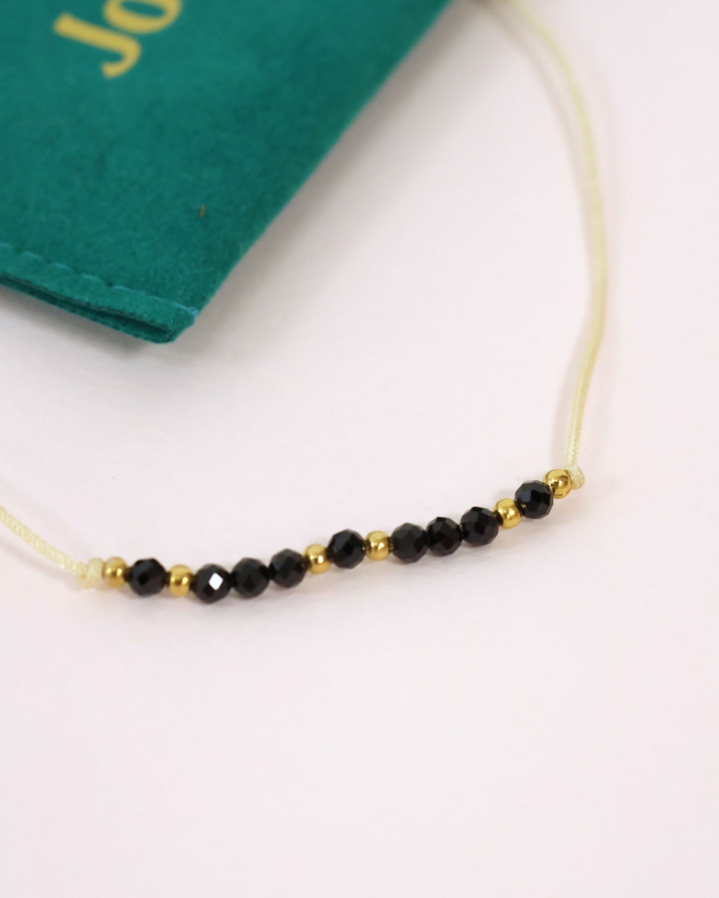 Bracelet Sagesse - saphir noir